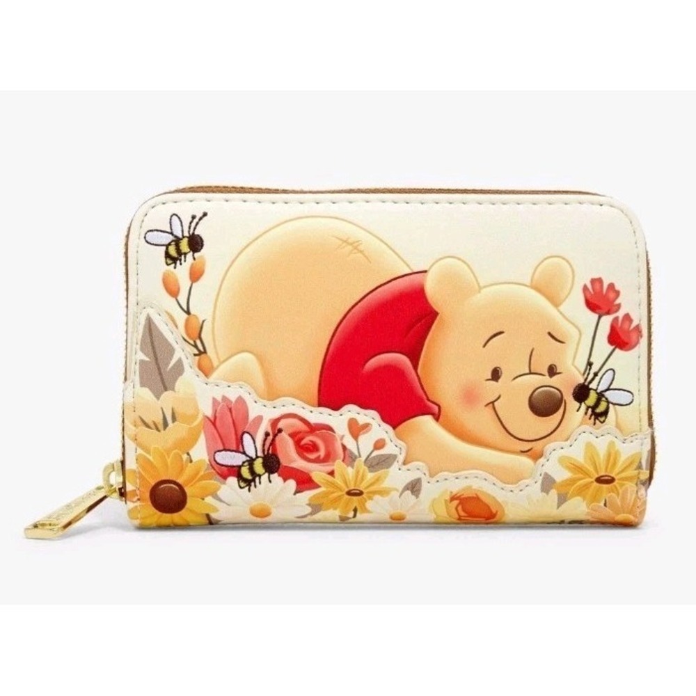 NEW Loungefly Celebrating Disney Winnie the Pooh Floral Spring Honey Bee WALLET!